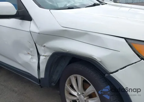 2011 Kia Sorento Ex z USA, uszkodzony, nr VIN 5XYKU3A16BG092475